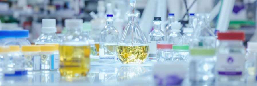 Read more about the article What is 7oH? A Comprehensive Guide to 7-Hydroxymitragynine, Its Effects, and Dosage